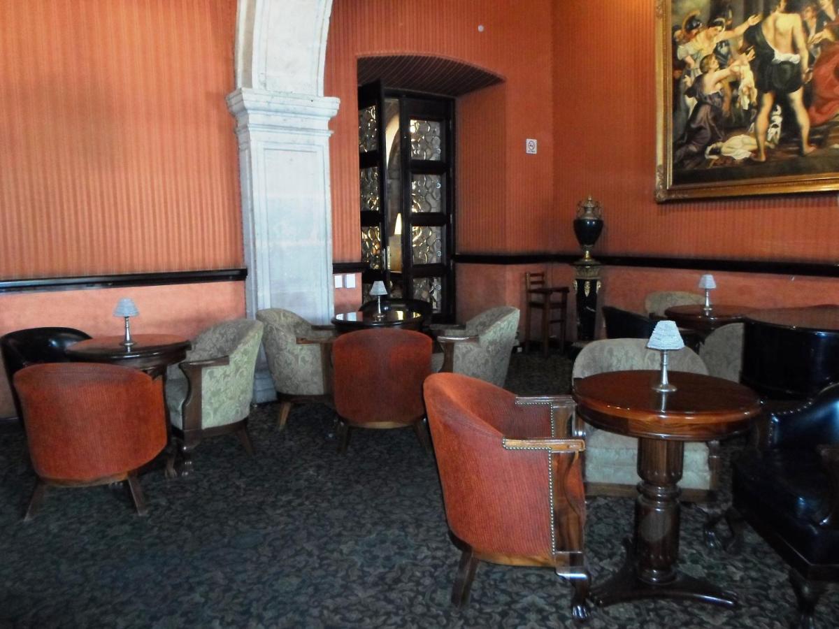 Hotel Virrey De Mendoza Morelia Exterior foto